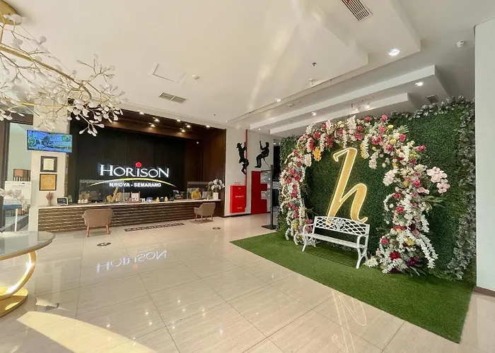 Horison Nindya Semarang Hotel